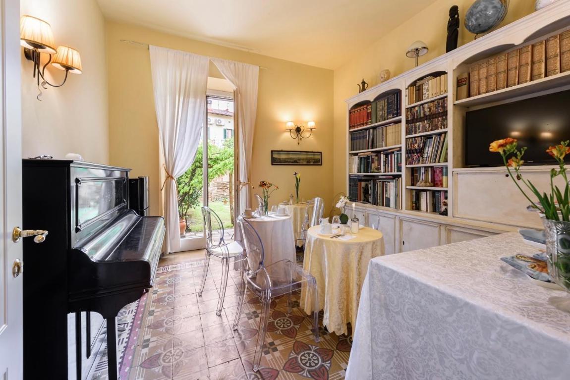 Casa Rossa Florenz